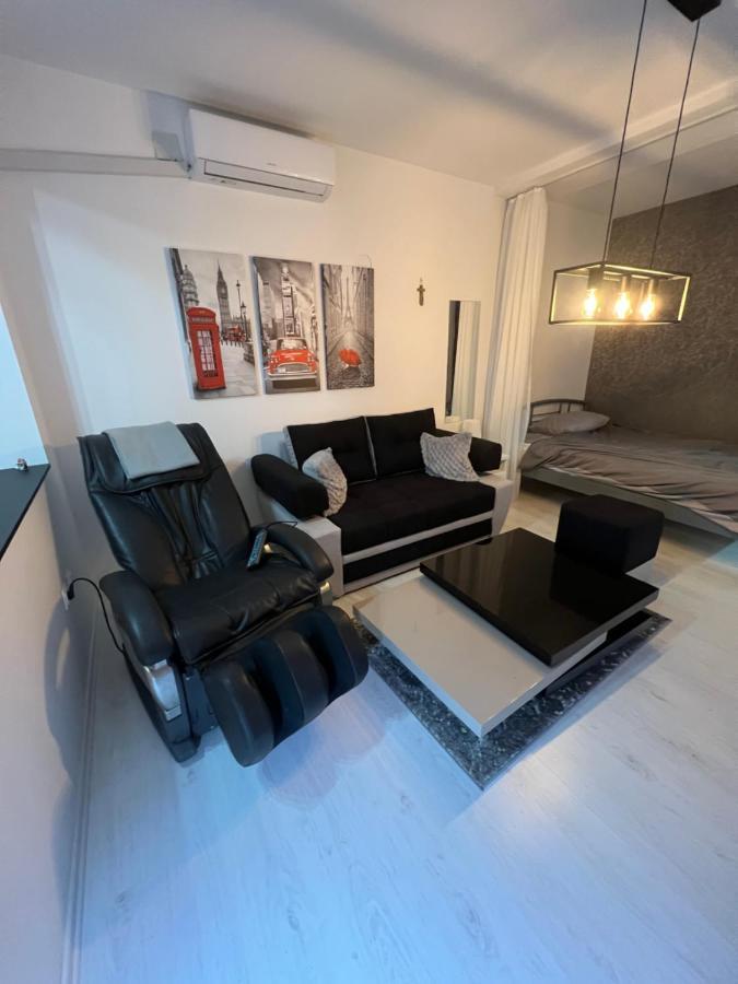 Apartman Paola - Massage Chair- 0-24 Self Check In Out- 주파나 외부 사진